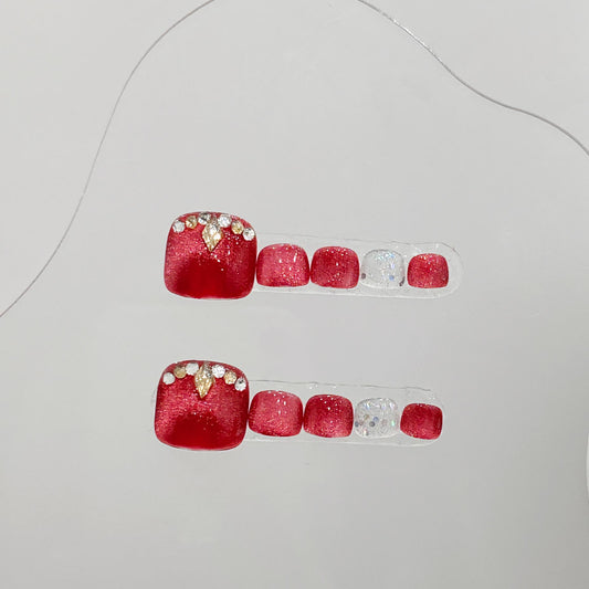 ✨Handcrafted Red Cat Eye ✨