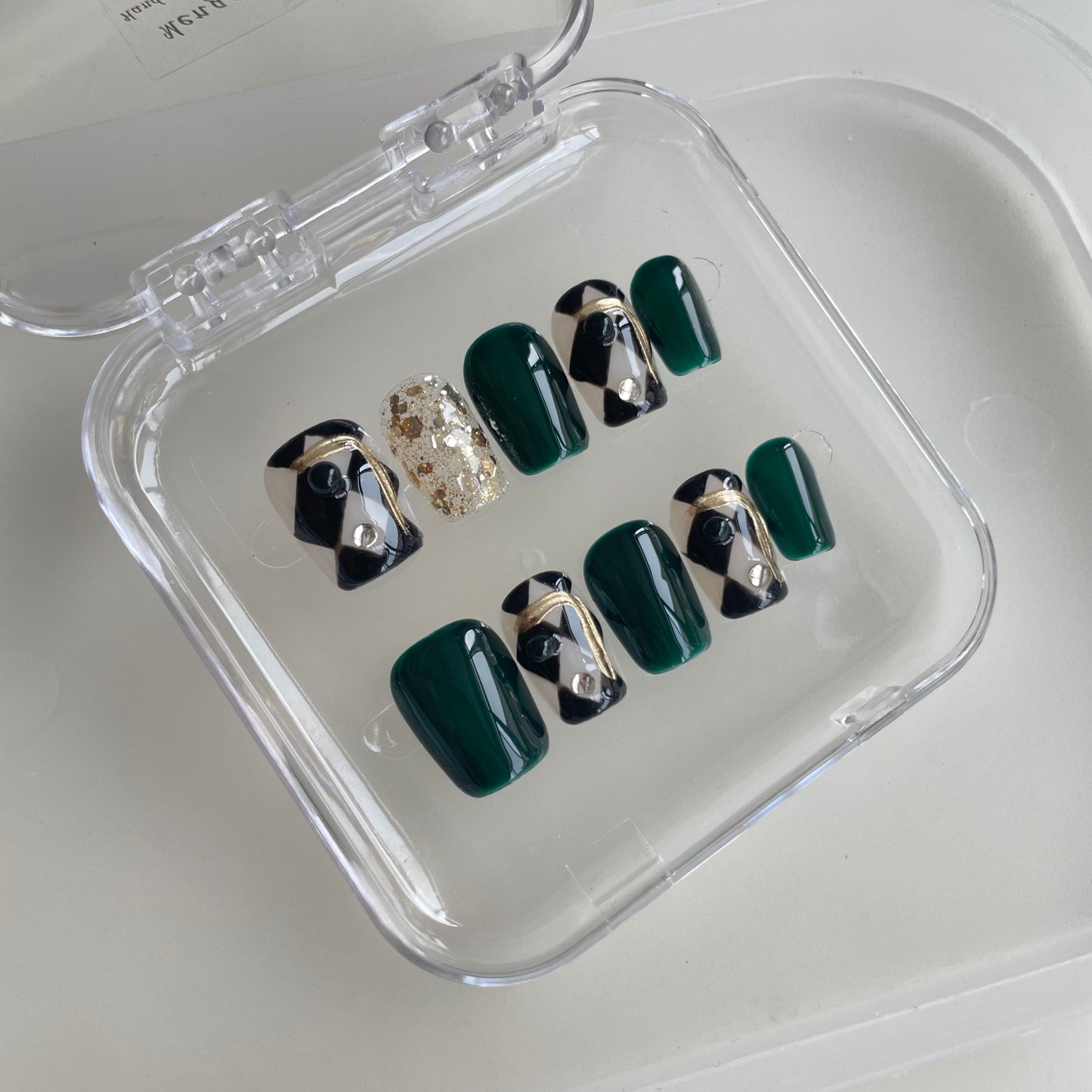 Emerald check