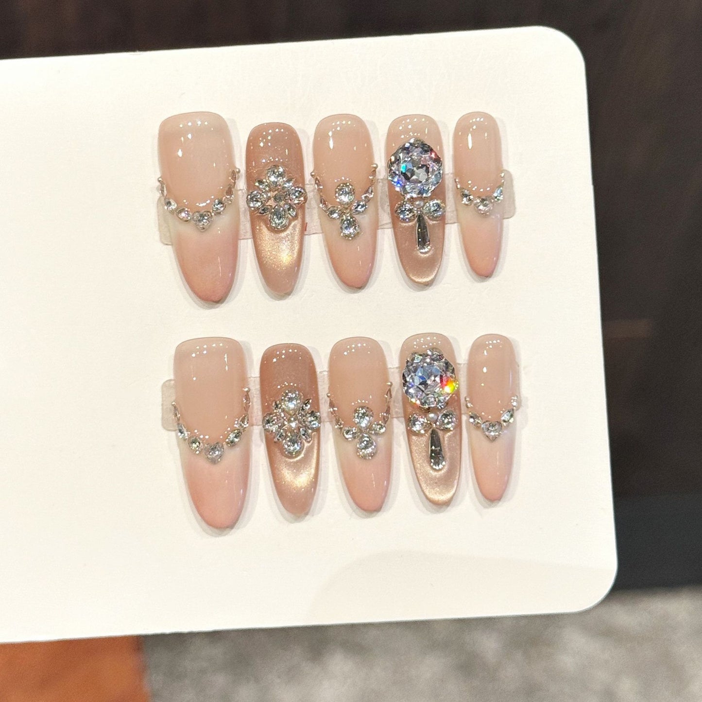 Muse Crystal Oval Press On Nails