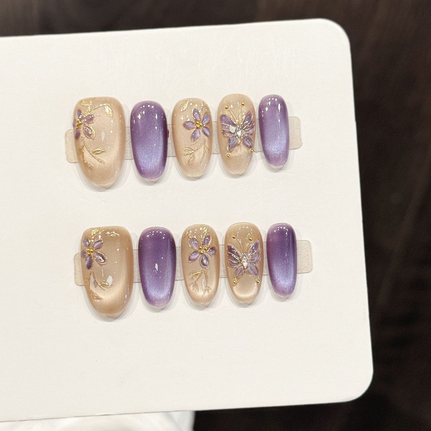 Velvet Lilac Purple Flower Cat Eye Press On Nails