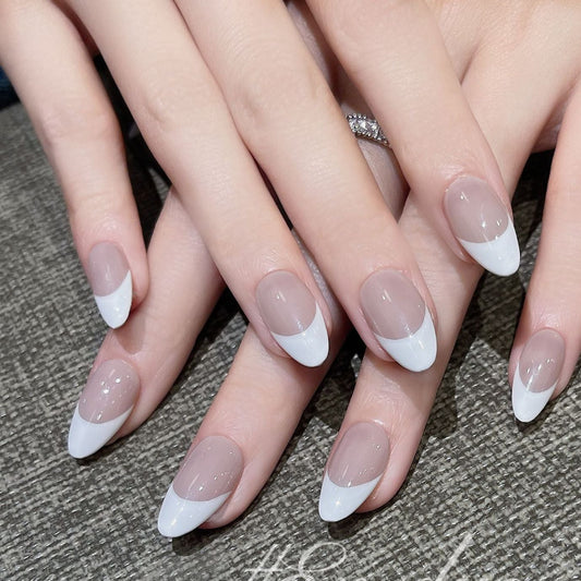 Minimalist French style