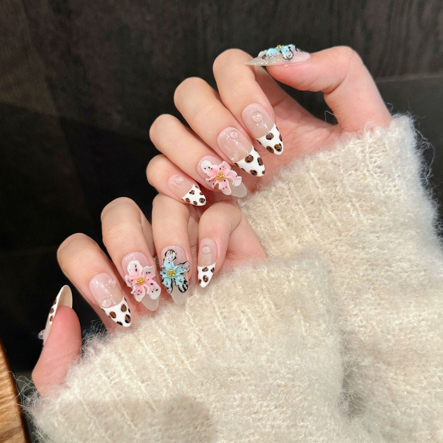 Ivory Leopard Bloom