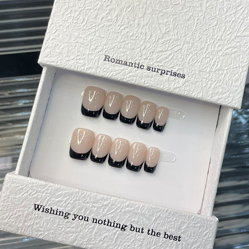 Minimalist French style