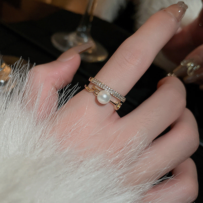 Gold plated multi-layered zircon ring