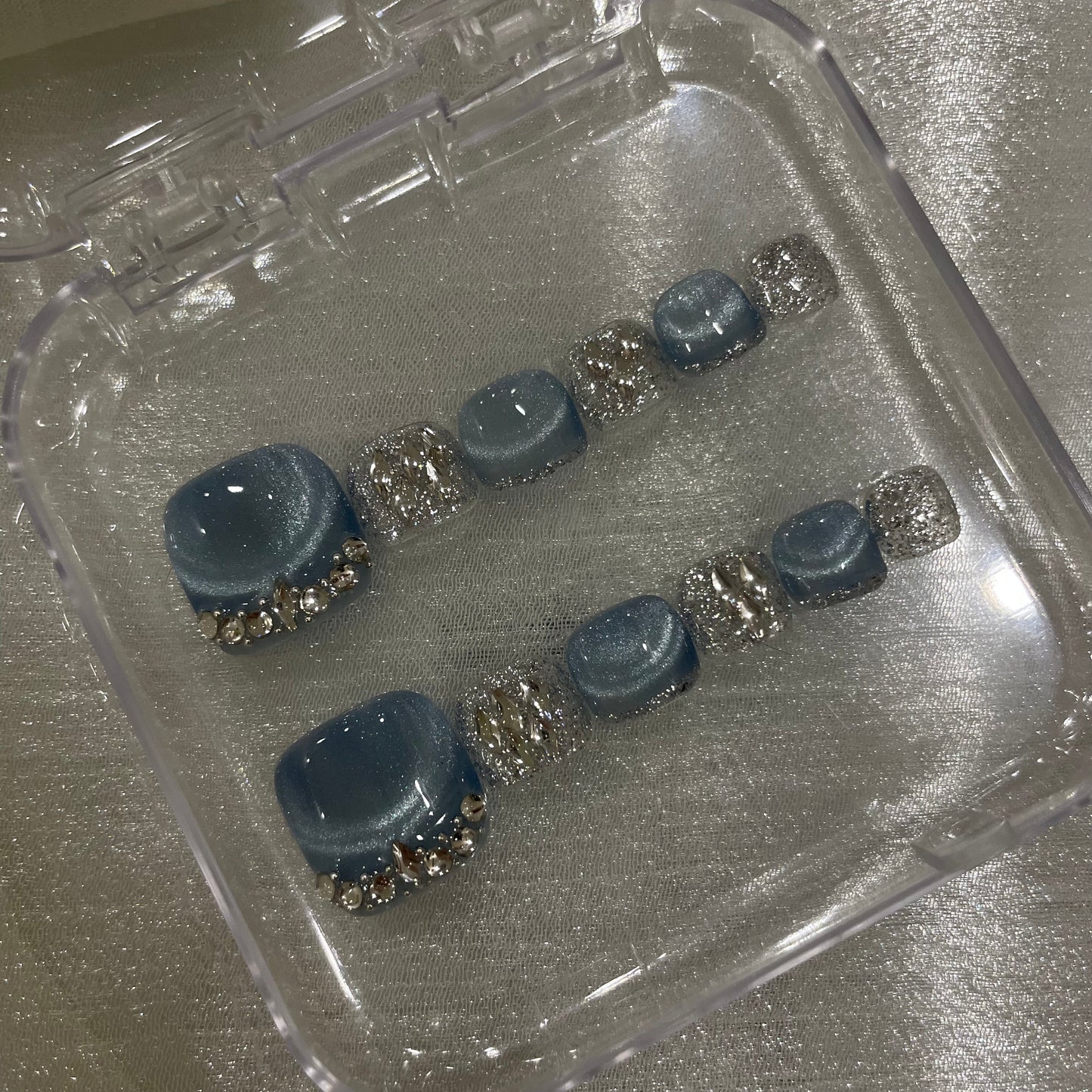 Velvet Blue Crystal Cat Eye Square Press On Nails