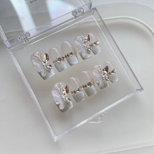 ✨Butterfly with French Cat-Eye   ✨