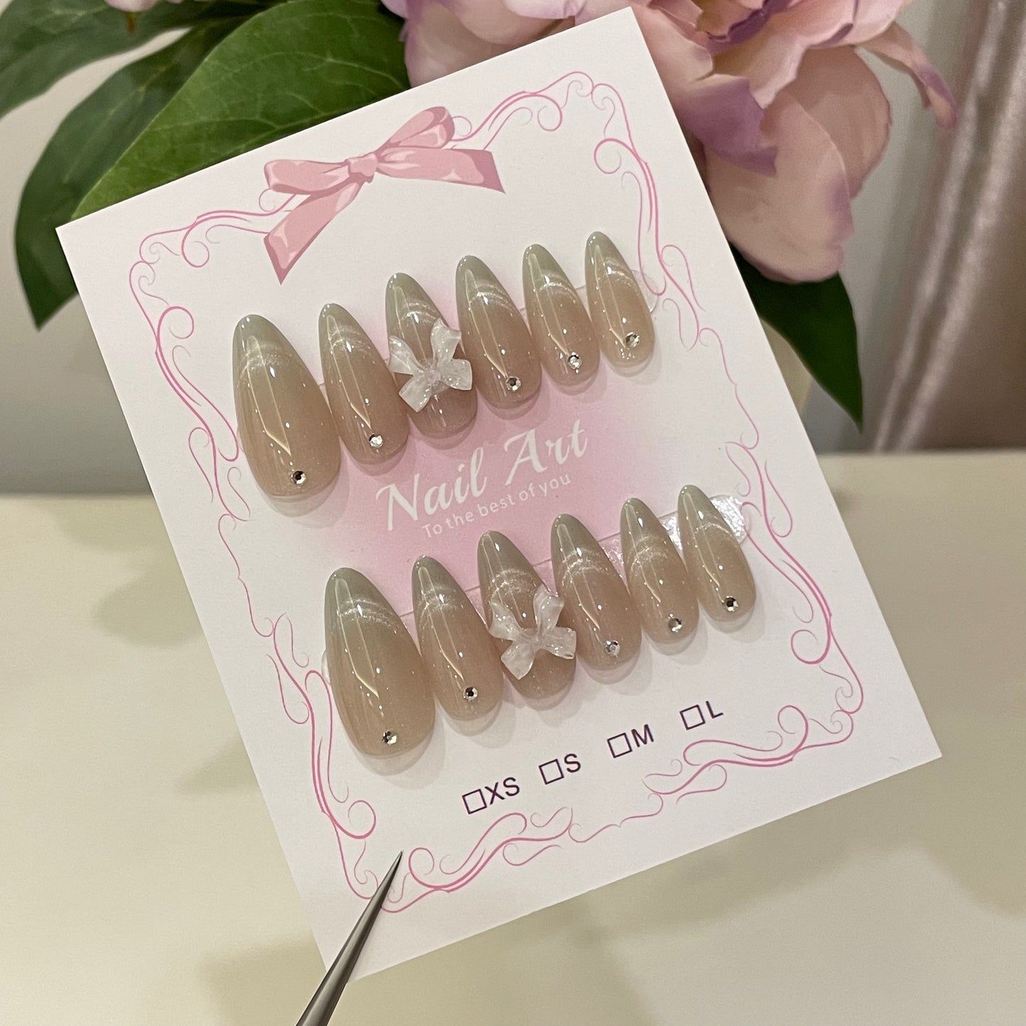 Champagne Cat Eye Press On Nails Almond