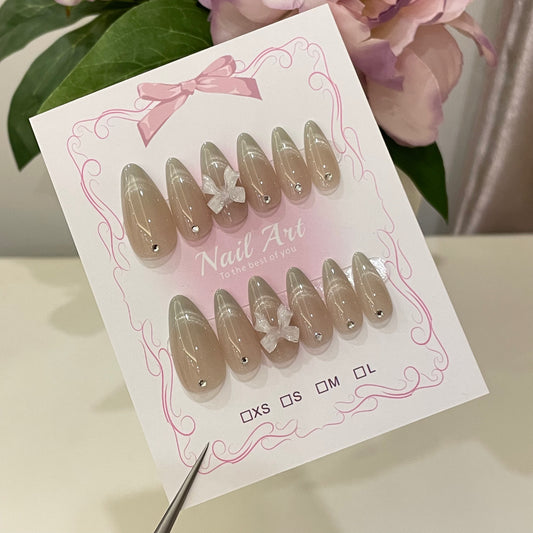 Champagne Cat Eye Press On Nails Almond